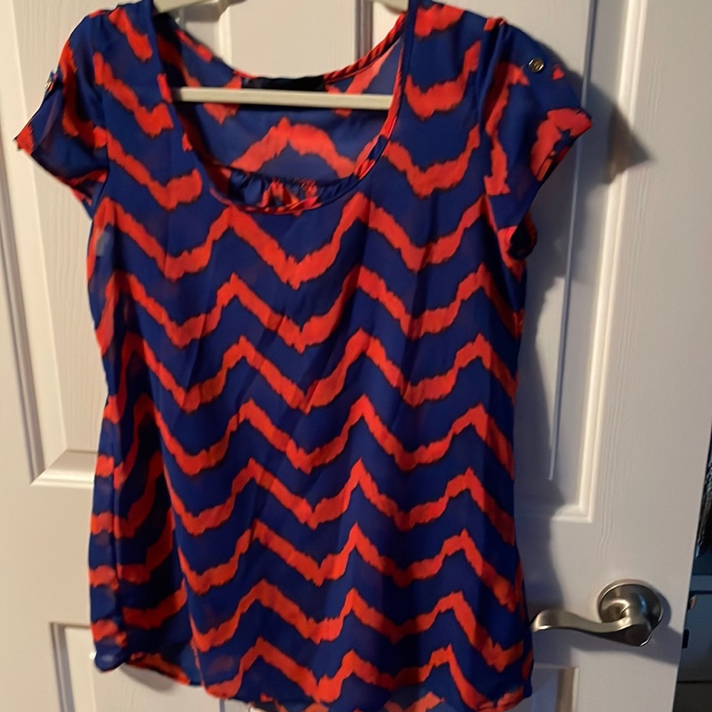 Blue and red chiffon like long style top
